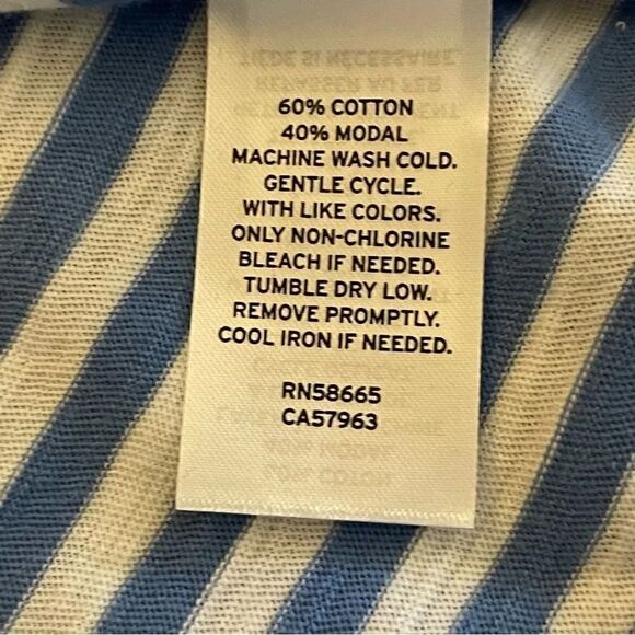 Caslon, Short Sleeve Corton Rounded V-Neck Tee, White-Blue Stripe Size XXS - Picture 10 of 14